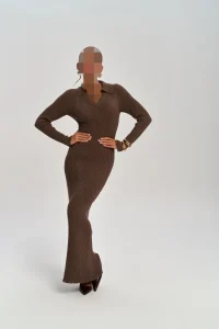 بافت قهوه ای یقه پولو Eloria 